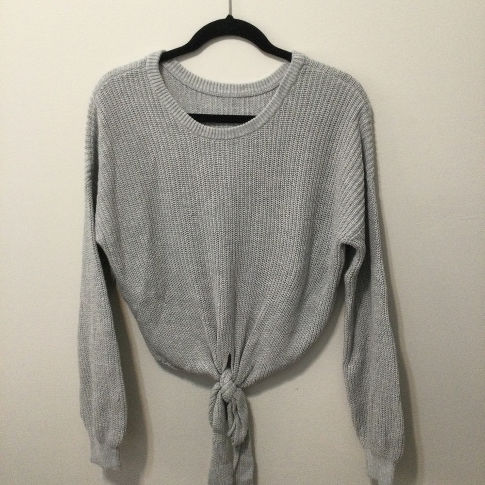 HOLLISTER gray cropped sweater reversible tie front back S Small knit fall girls